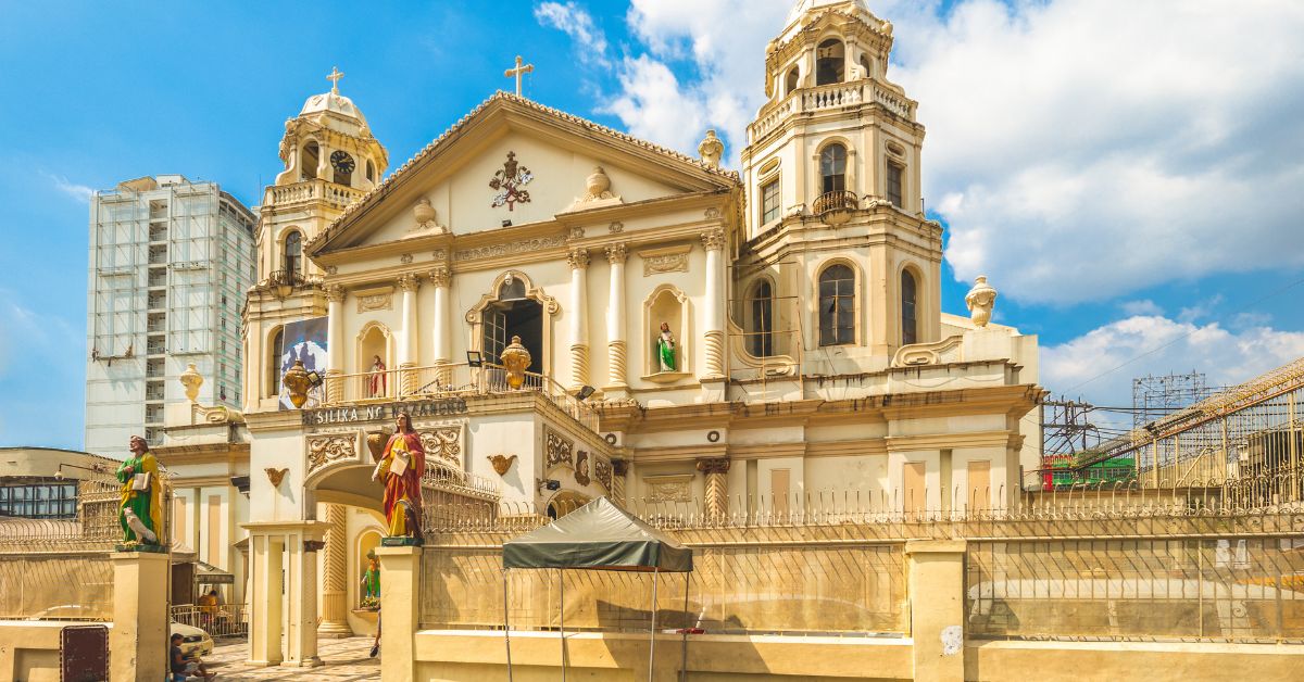 what to do in quiapo