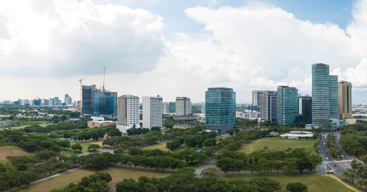what to do in alabang